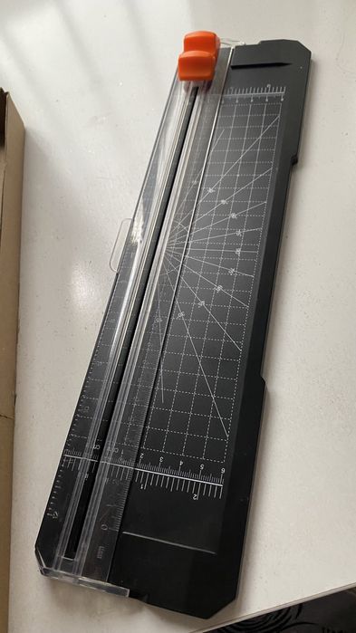 Резак для бумаги А4