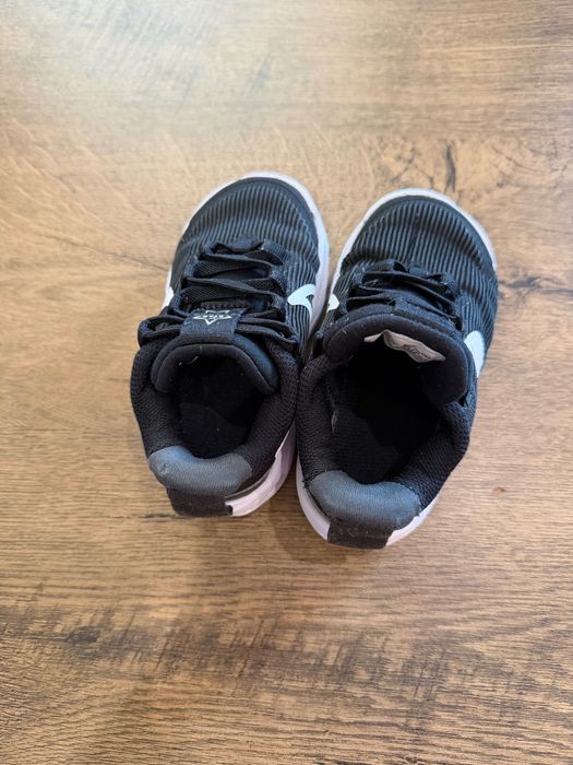 Маратонки Nike - 23.5 номер