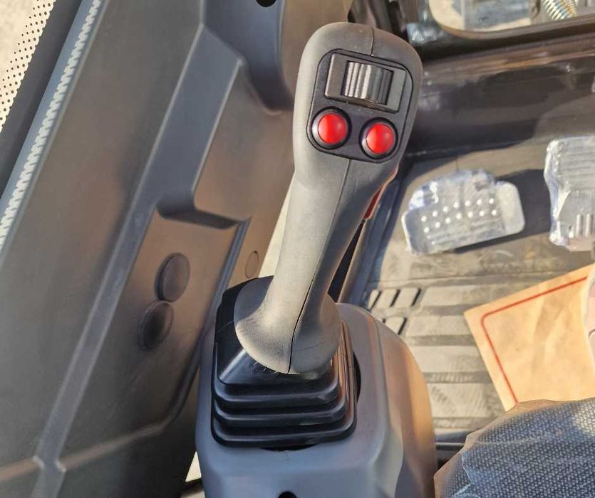 Mini Excavator Yuchai U27 2024 | SH - 250h | Garanție 5 ani | Yanmar