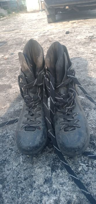 Продам коньки и ролики ! За 3500тг