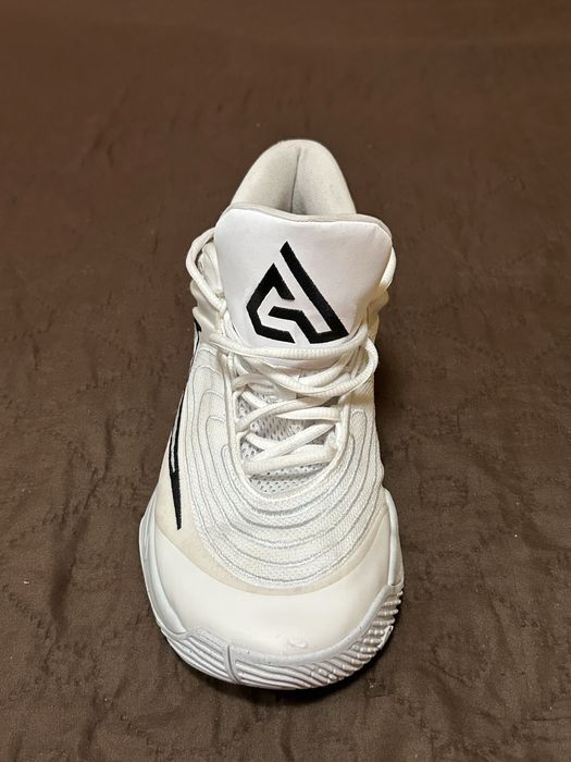 Баскетболни обувки giannis immortality 4 42.5