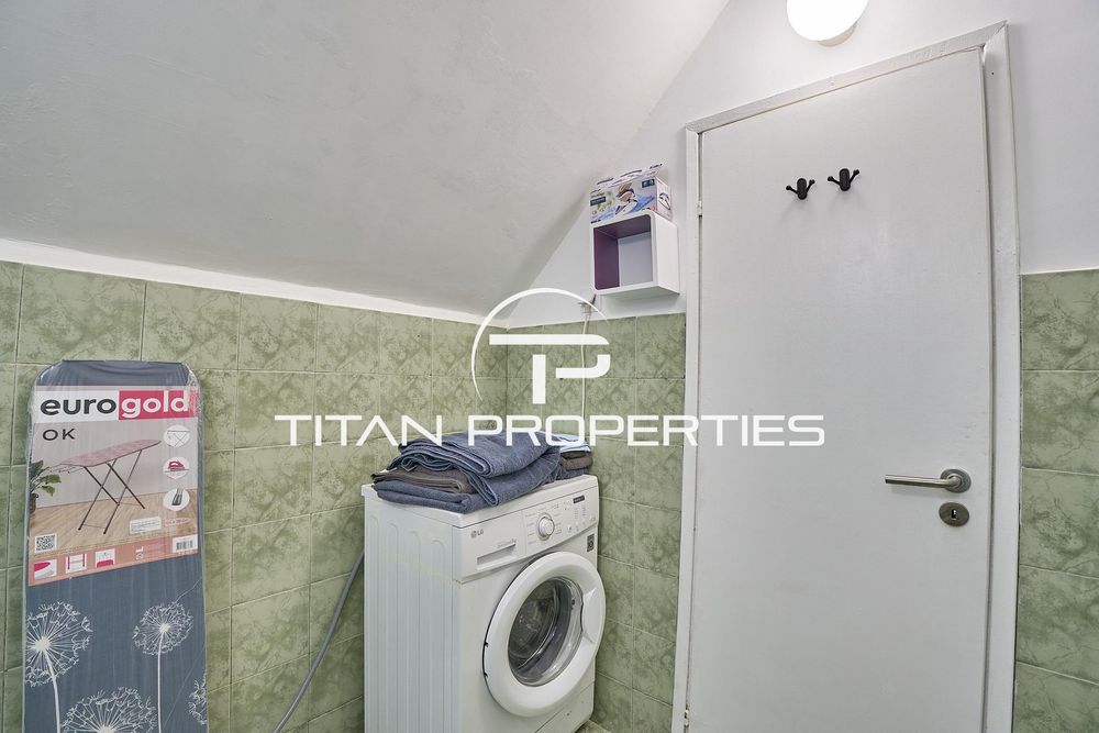 Дава се под наем Двустаен апартамент в Пловдив, Център - 30 кв.м за 325 € - Снимка #4