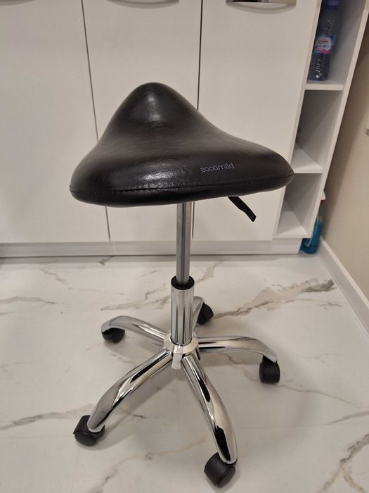 Стол на стоматолога, зъболекарски стол, стоматологичен стол