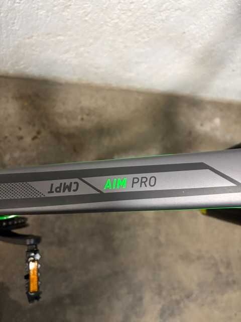 Bicicleta CUBE-Levelnine (CMPT - AIM PRO)