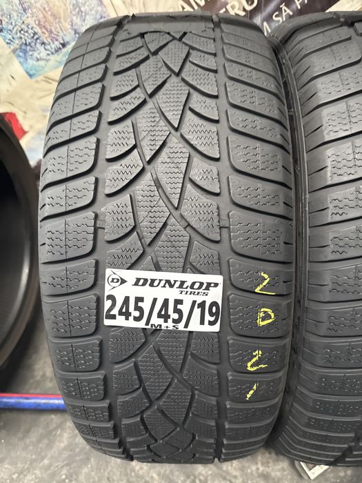 245/45/19 Dunlop M+S