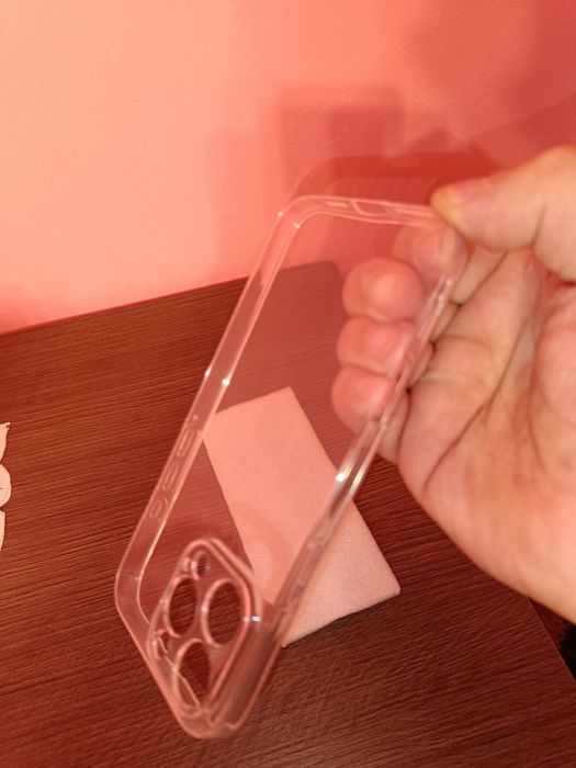 Huse iPhone 16 pro max transparent NOI 
Mai multe detalii la