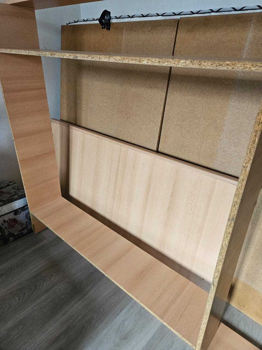 Продам шкаф и кровать