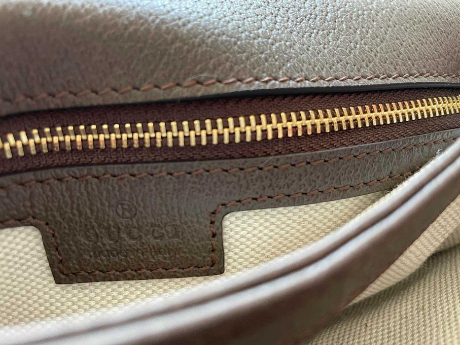 GUCCI Дамска чанта Гучи Blondie Кожена Текстилна презрамка Автентична