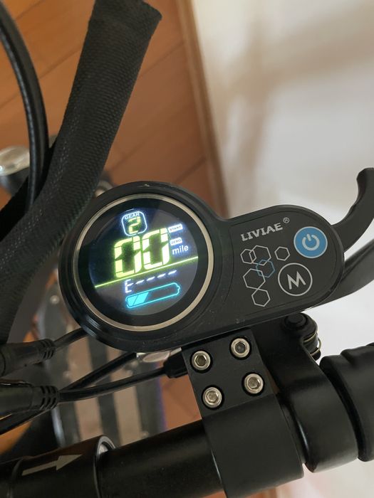 Продам самокат электрический