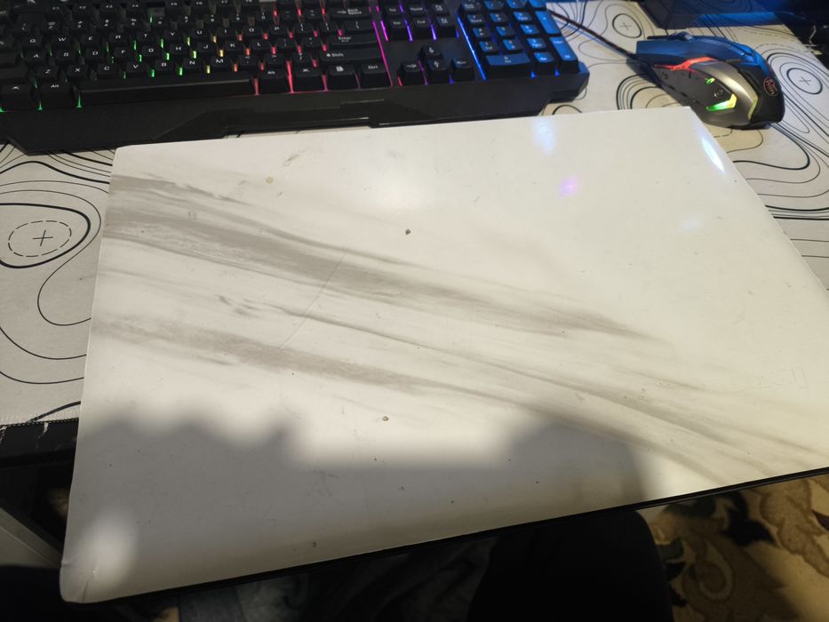 Ноутбук Lenovo .