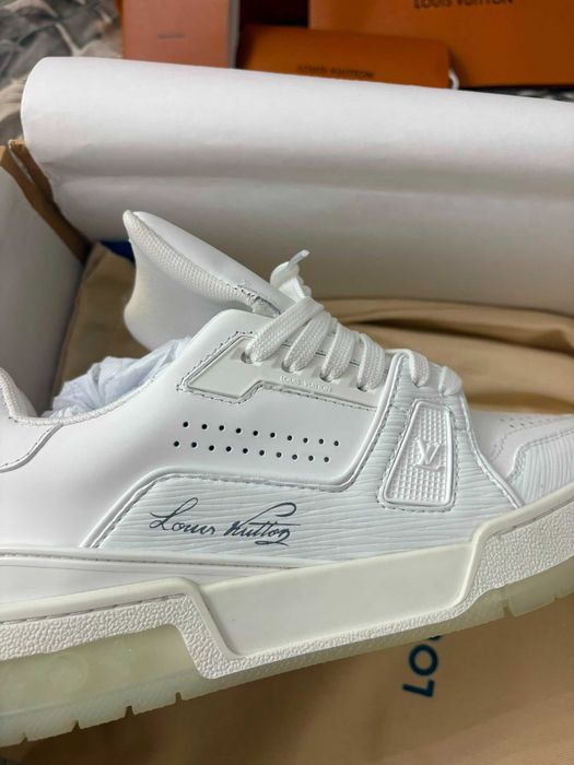 Aididasi  LOUIS VITTON piele naturala