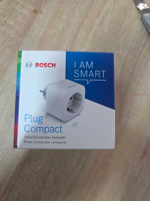 Priza inteligenta Bosch cu functie Wi-Fi