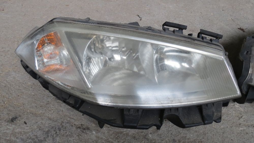 Стопове стоп Фар Фарове фар Renault Megane1 2 3 стопове Megane