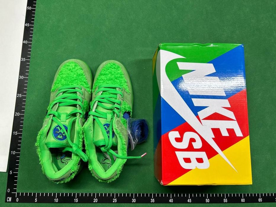 Grateful Dead x Dunk Low SB Bear Green