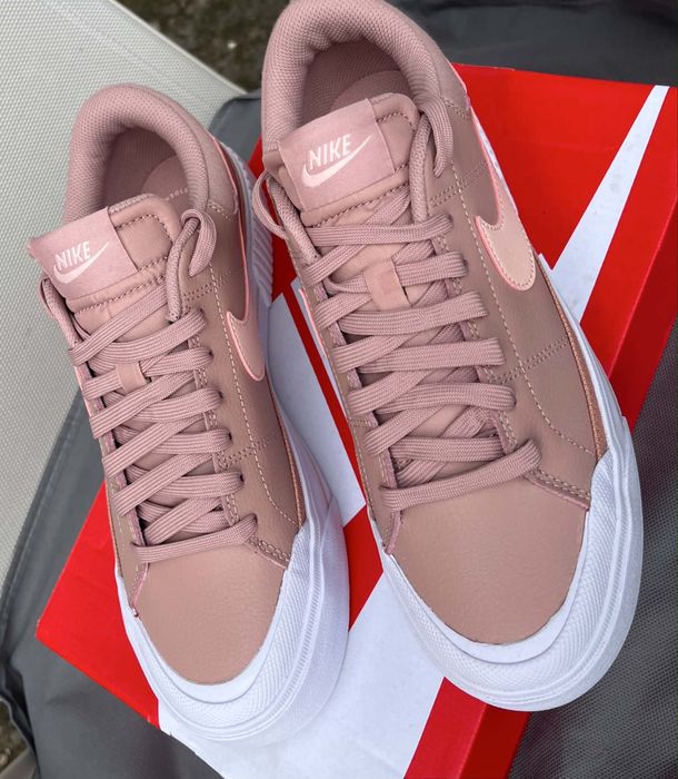 Дамски обувки Nike wmns court legacy lift