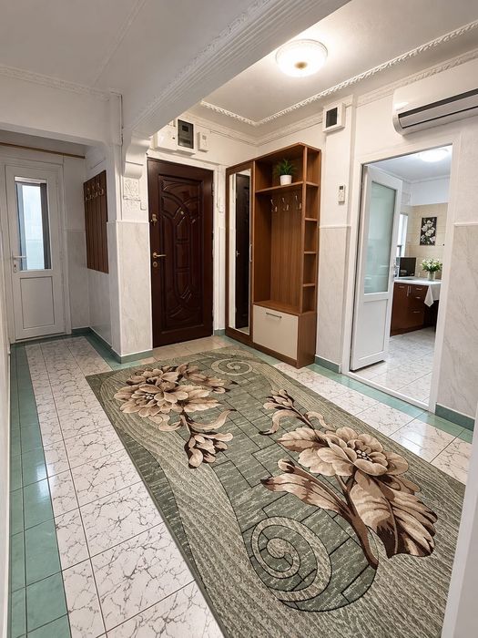 Inel 2 apartament 4 camere decomandat etaj 1