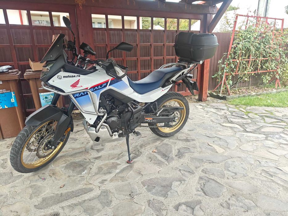 Honda XL750 Transalp
