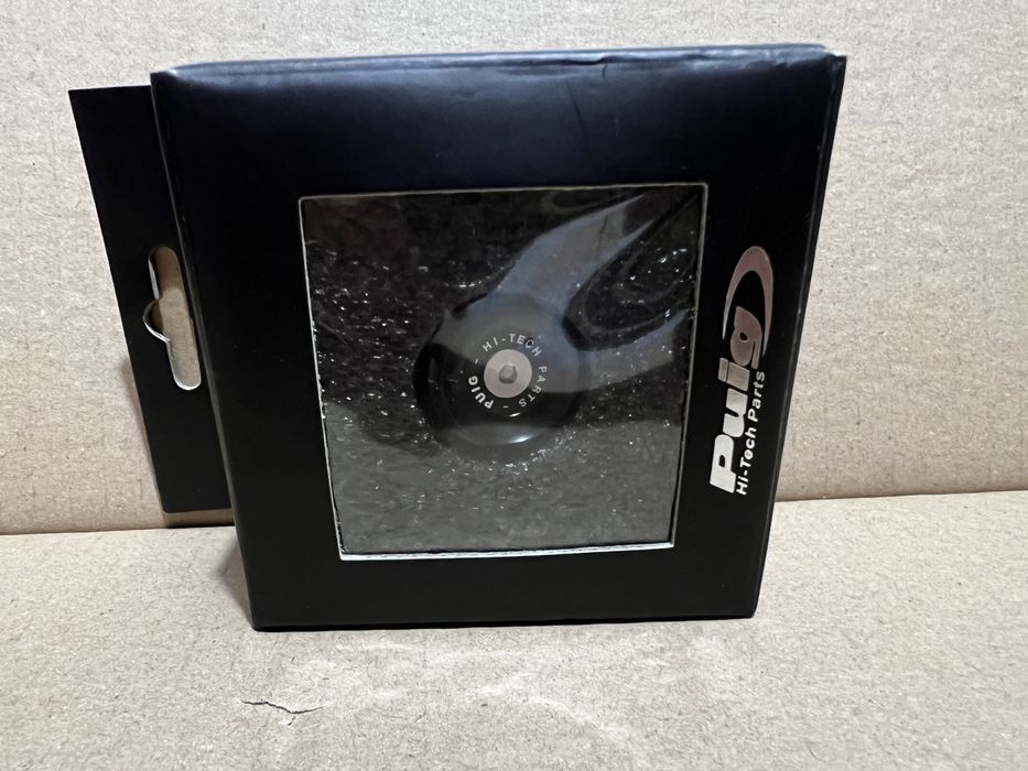 Capac baie ulei PUIG