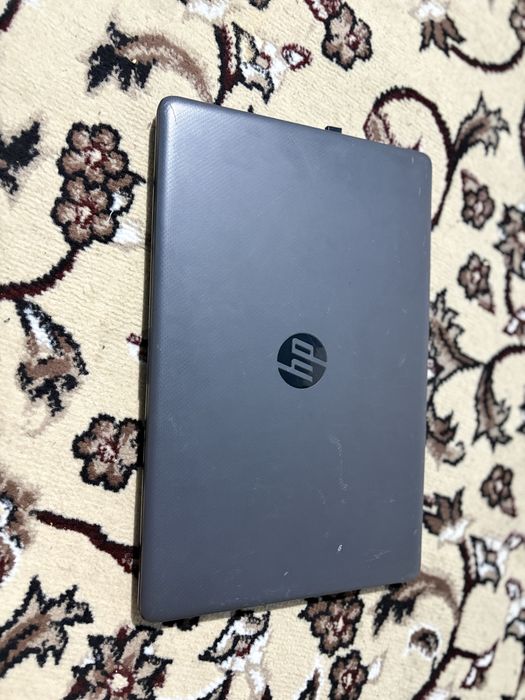 Ноутбук HP 1tb яхши холатда