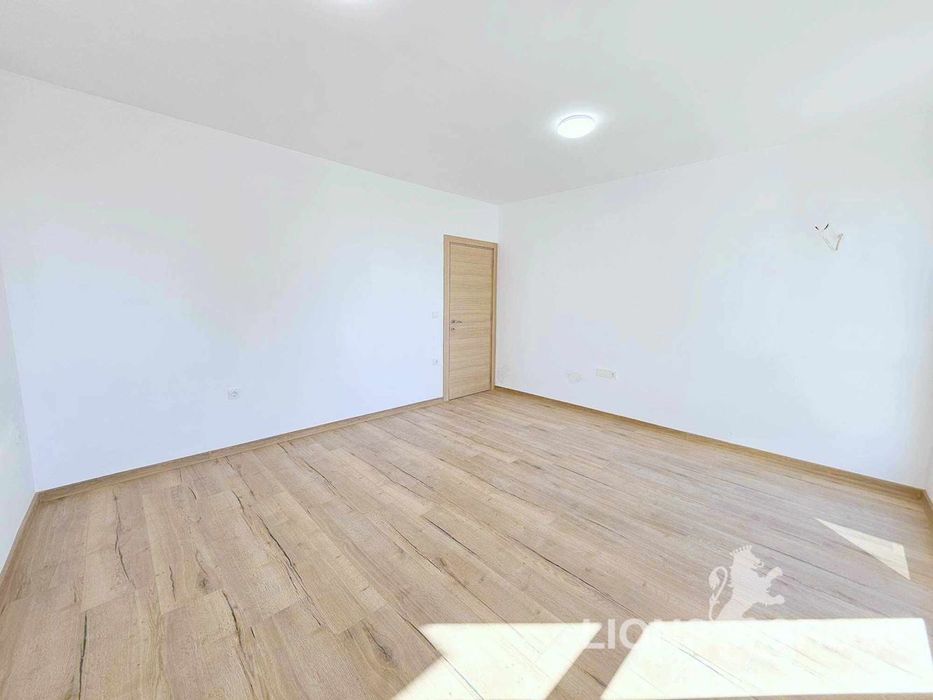 Продава се Двустаен апартамент в Варна, Младост 2 - 60 кв.м за 1105 €/кв.м - Снимка #2