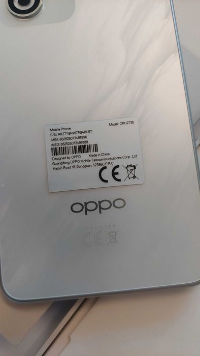 Смарт телефон OPPO A5 CPH2735