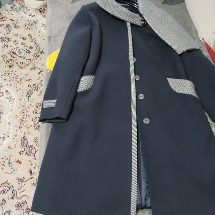 Продам осеннее пальто
