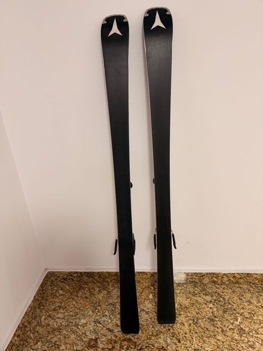 Schiuri Atomic Redster Q9 Revoshock S 160 cm + Legaturi X12 GW