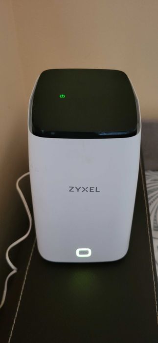 Zyxel 5G NR5103E 5G Wi-Fi Mesh  Router  deosebit liber de retea
