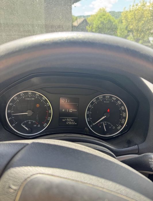 SKODA Octavia 2011 — imagine 4