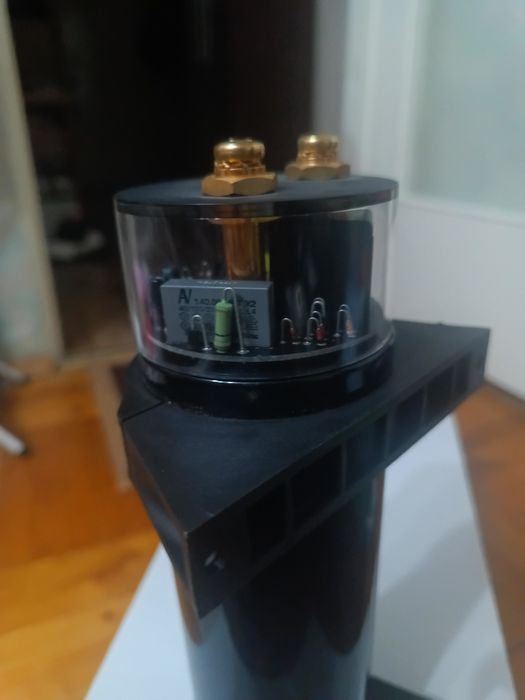 Кондензатор за автомобилно аудио озвучаване