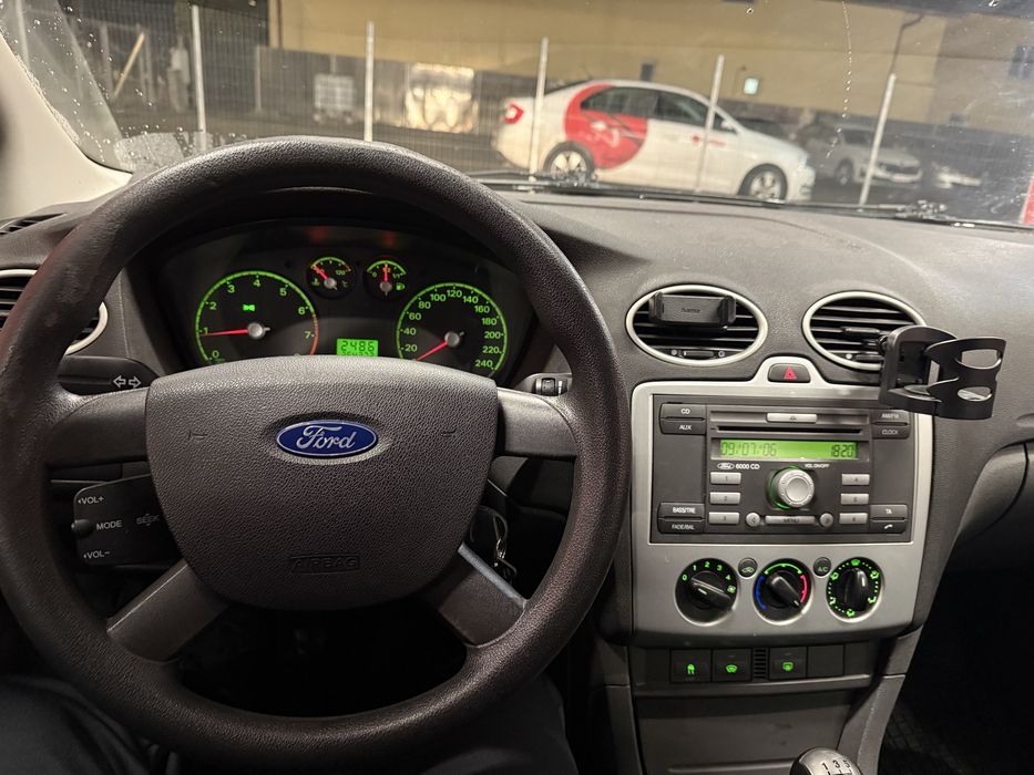 Ford focus MK 2 1.4i