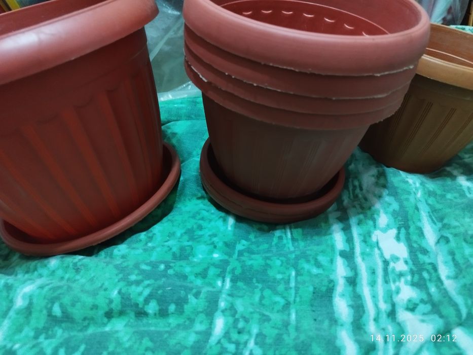 Горшки для цветов