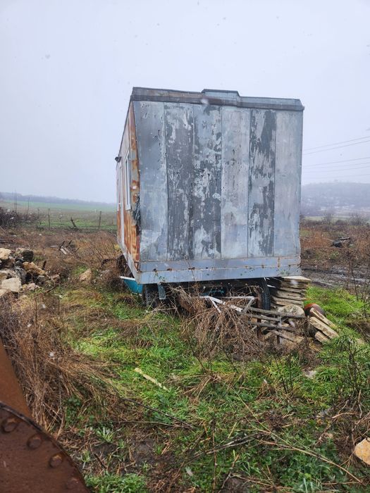 Продавам фургон на колела