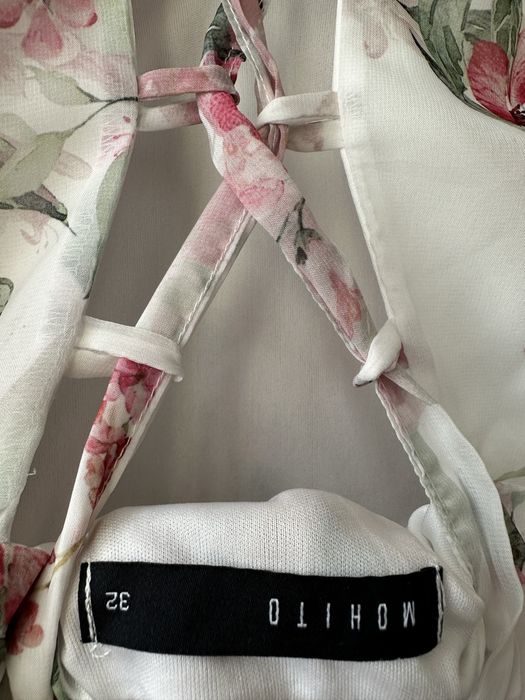 Рокля Mohito (размер 32)