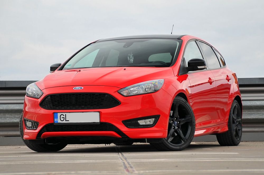Ford Focus Red&Black ST Pak 2016 2.0TDCi 150 CP E6 AC Navi, Unic Proprietar