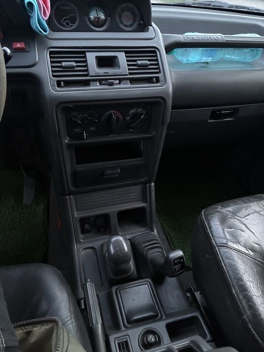 Vand mitsubishi pajero 2.5