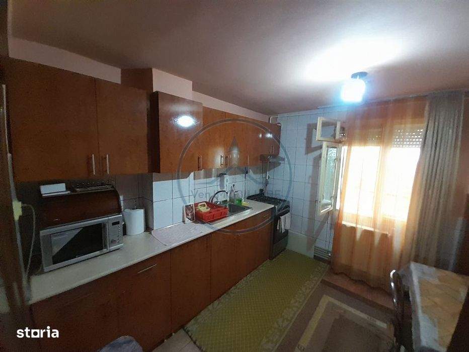 Apartament 4 camere,Parter,zona Imparatul Traian — fotografia 1