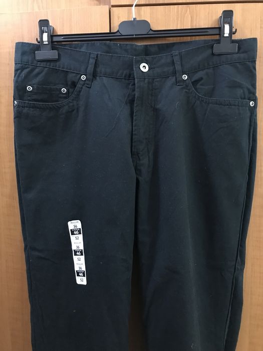 Pantaloni bleumarin-indigo