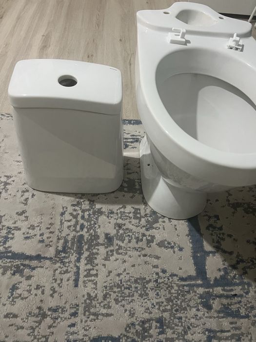 Унитаз б/у в хорошем состоянии