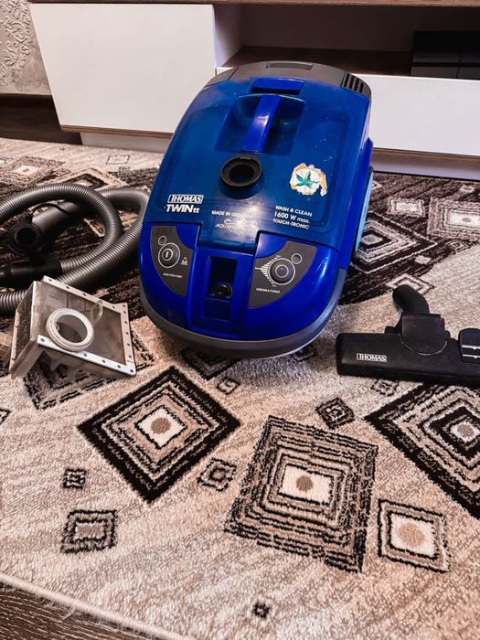 Продаю пылесос моющий THOMAS twin tt