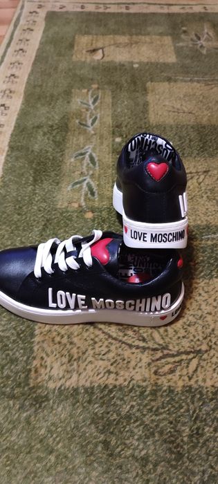 Adidasi LOVE MOSCHINO originali 100% marimea 37,38,39 colectia noua