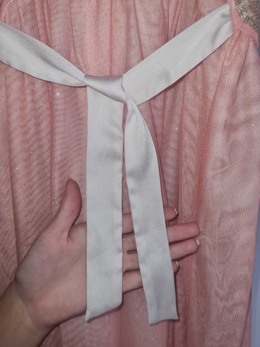 Нежно розова рокля 9-10 г.