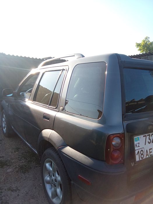 Land rover frenlander 2002