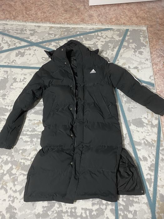 продам куртку зимняя Adidas