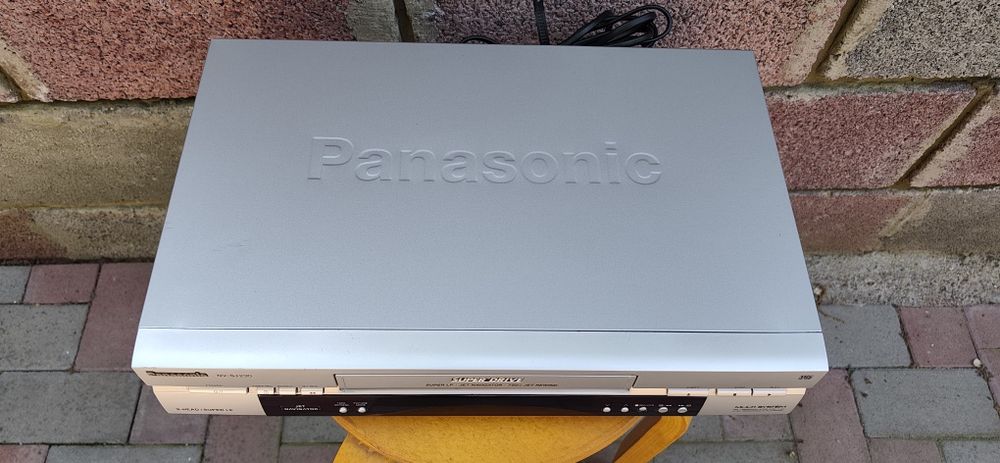 Видеомагнитофон полный панасоник