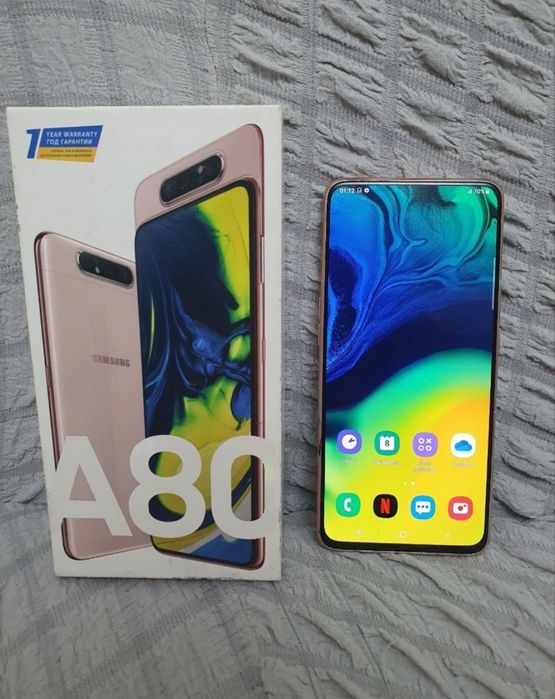 Samsung Galaxy A80 8/128GB Gold Flagman Igravoy Karobka Holati Yaxshi