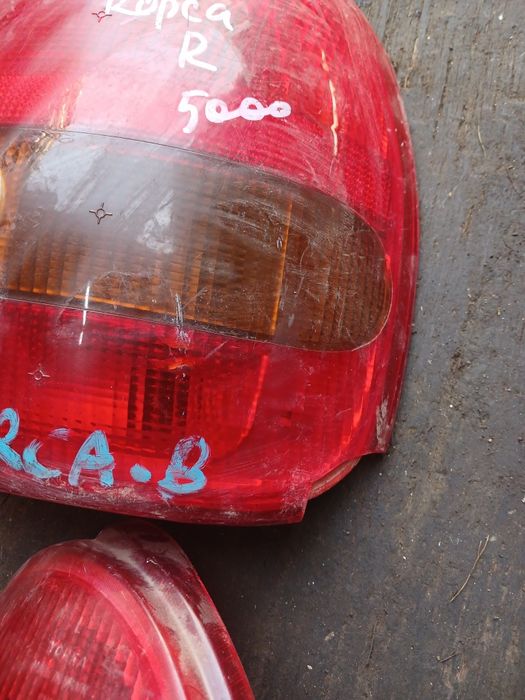 Фонарь Опель Корса с дефектом