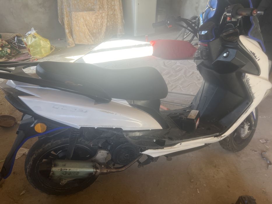 Мопед макси сатылат