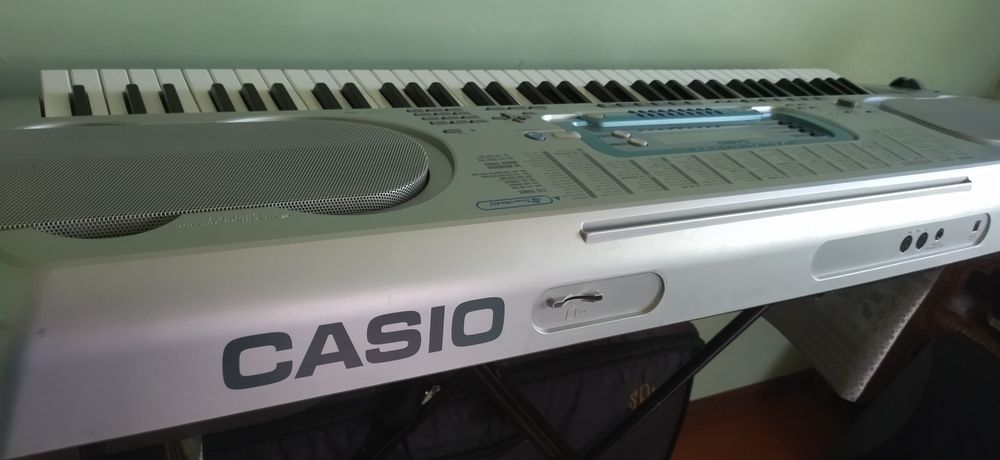 Casio Chexol Stoykasi bilan sotiladi