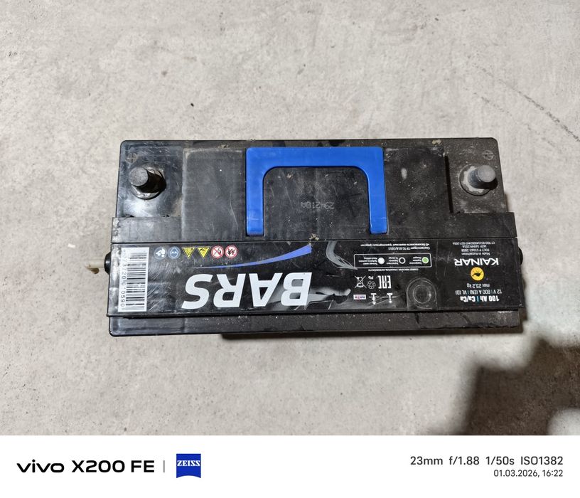 Продам аккумулятор барс